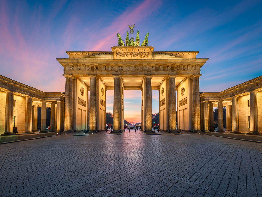 Brandenburg gate in Berlin during sunset