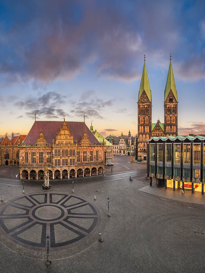 Marktplatz von Bremen zum Sonnenuntergang