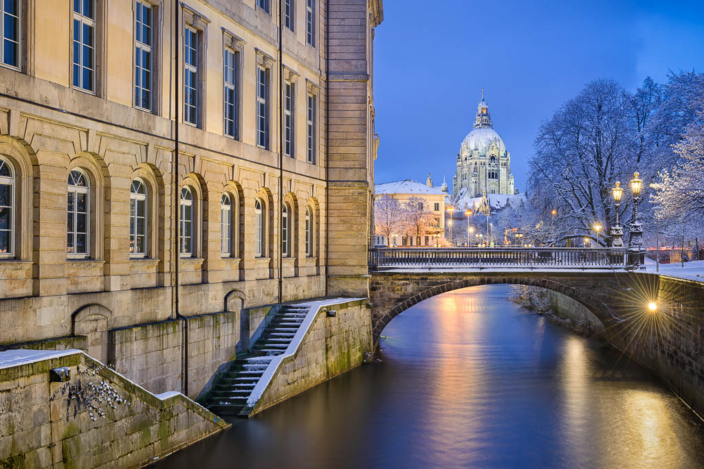 Leine river and Town Hall in Hannover during winter