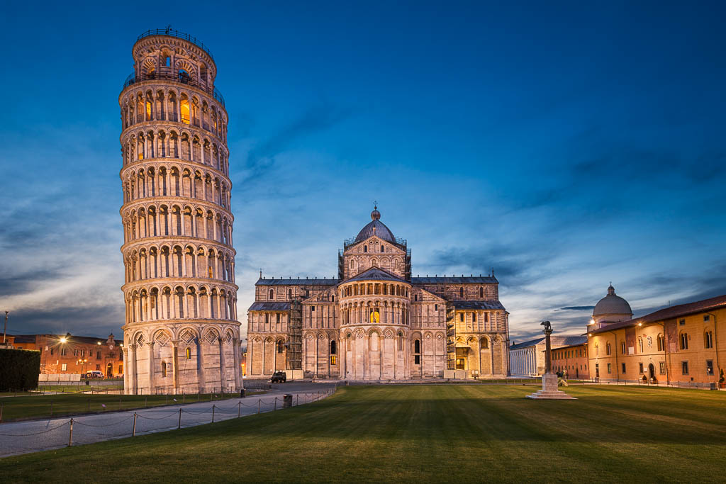 Leaning Tower of Pisa at night
