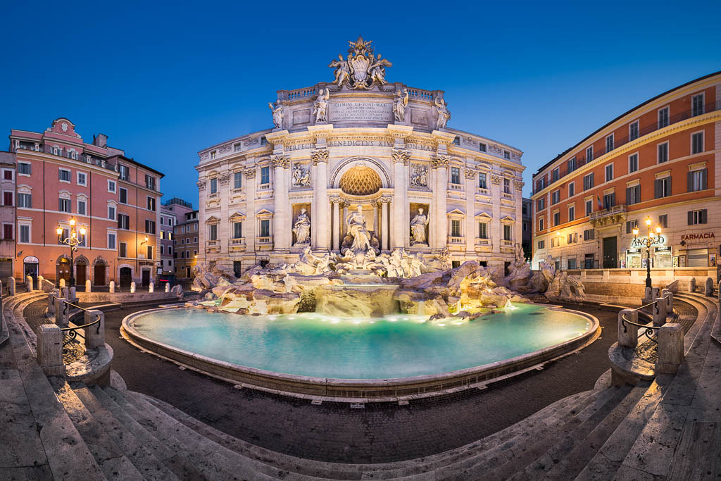 Trevi Fountain in Rome by night