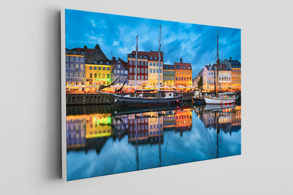 Canvas - Nyhavn in Copenhagen at night