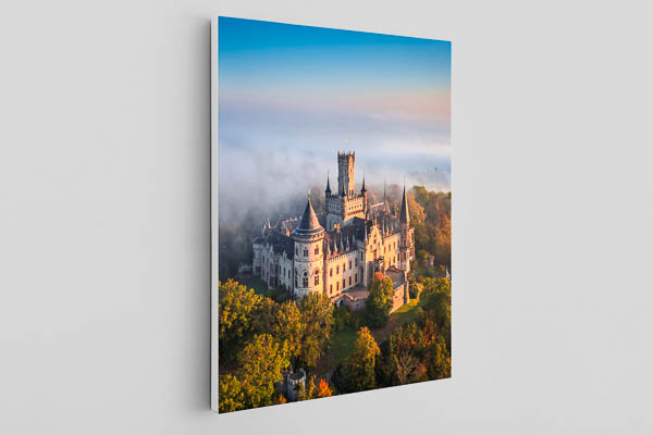 Canvas - Marienburg Castle on a foggy morning