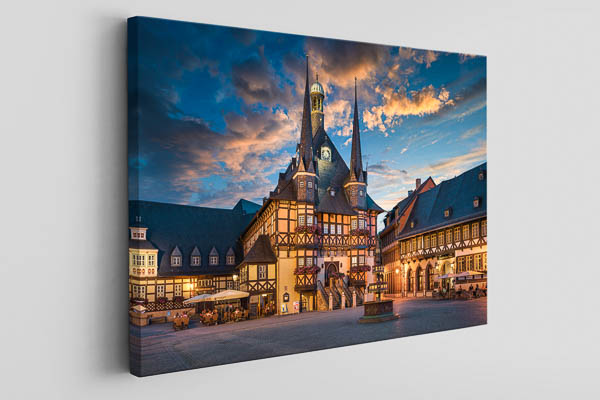 Canvas - Town Hall of Wernigerode at night