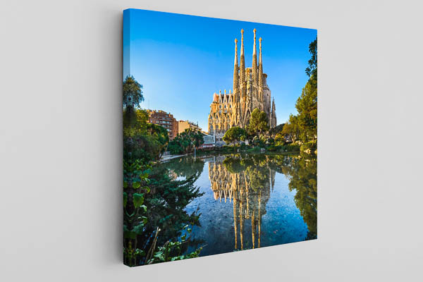 Canvas - Sagrada Familia in Barcelona